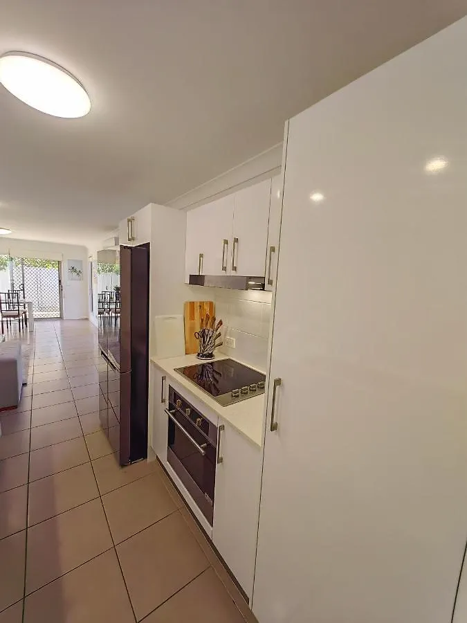 Spacious Private En-Suite With Air-Con Kallangur Australia