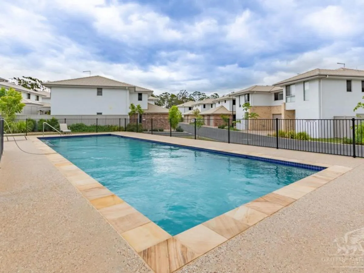 Spacious Private En-Suite With Air-Con Kallangur 0*,